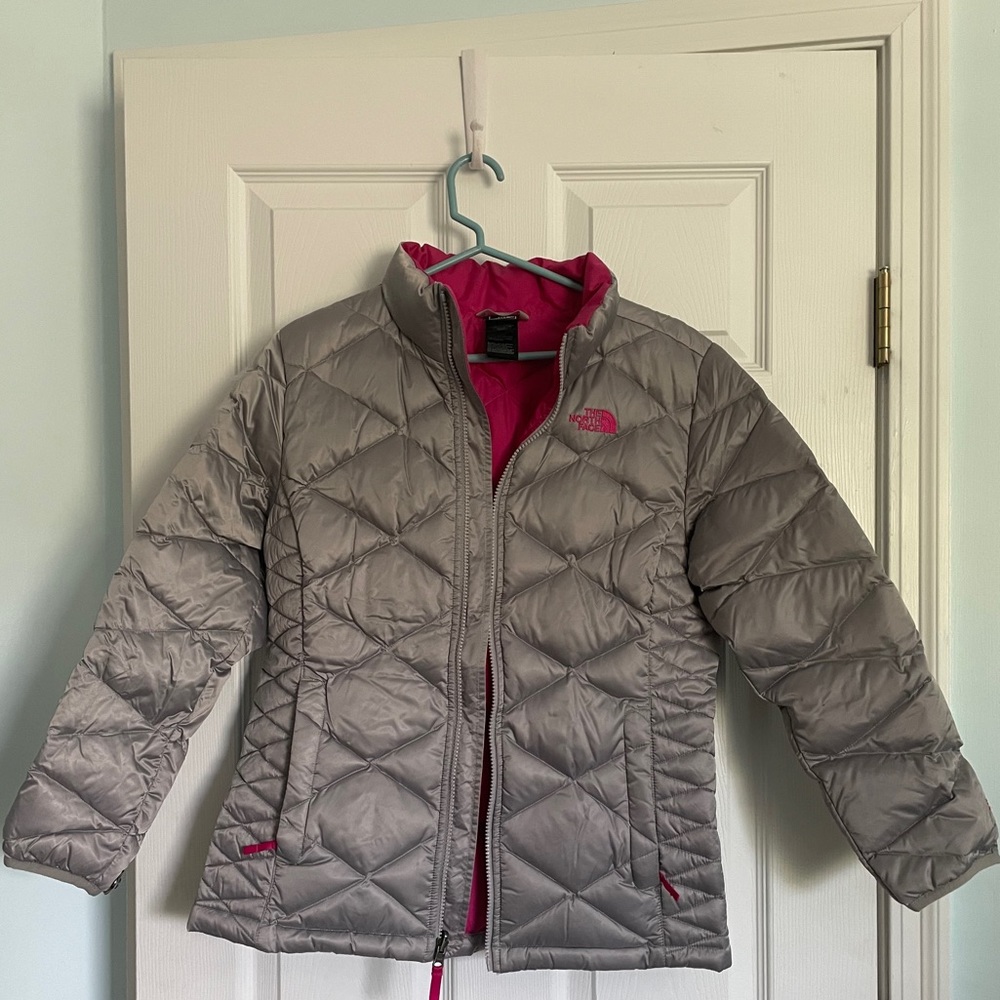 Girl’s The North Face Silver and Hot Pink Quilted Puffer Zip Up Jacket